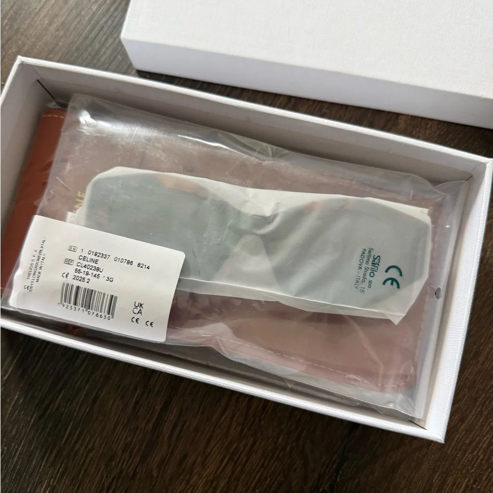 Celine CL40238U Sunglasses - Picture 3 of 10